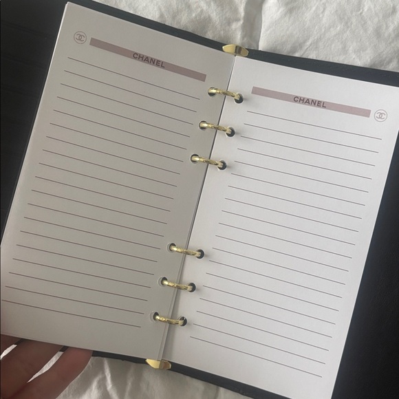 CC NOTEBOOK - Picture 5 of 9